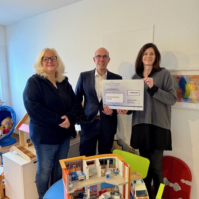 Spenden statt Neujahrskarten: Traditionelle Weihnachtsspende